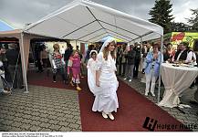 25-jähriges Jubiläum<br>Am Mittwoch, 16.09.2009 15.00 Uhr – 17.00 Uhr<br><br>Im Hof in der Bogenstr. 4c • 30165 Hannover mit Grußworten und Modenschau