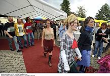 25-jähriges Jubiläum<br>Am Mittwoch, 16.09.2009 15.00 Uhr – 17.00 Uhr<br><br>Im Hof in der Bogenstr. 4c • 30165 Hannover mit Grußworten und Modenschau